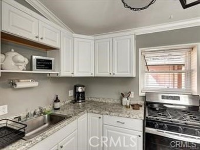 Beautiful Single-Story Mountain getaway in the city of Big Bear - photo 9