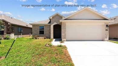 The Baxtor is a single-story, 3-bedroom, 2-bathroom home that - photo 2