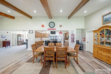 Once a licensed assisted-living home, this one-of-a-kind 4,292 - photo 14