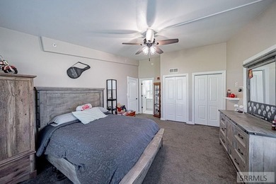 Once a licensed assisted-living home, this one-of-a-kind 4,292 - photo 21
