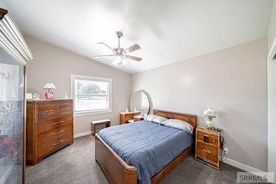 Once a licensed assisted-living home, this one-of-a-kind 4,292 - photo 28