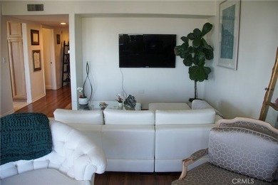 Welcome to this beautiful, spacious end-unit condominium - photo 29