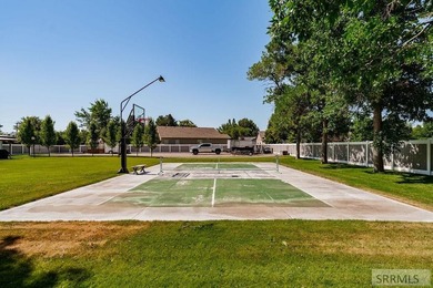 Once a licensed assisted-living home, this one-of-a-kind 4,292 - photo 40