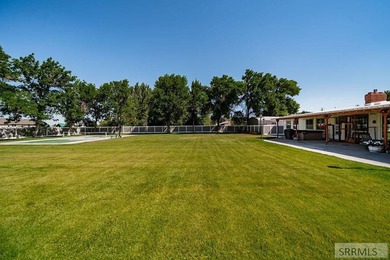 Once a licensed assisted-living home, this one-of-a-kind 4,292 - photo 41