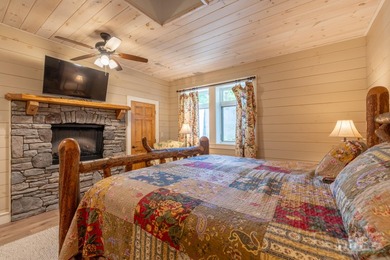 Set along the pristine shores of private Friends Lake in the - photo 44