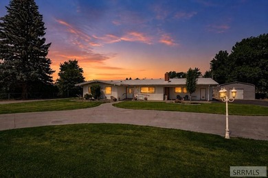 Once a licensed assisted-living home, this one-of-a-kind 4,292 - photo 48