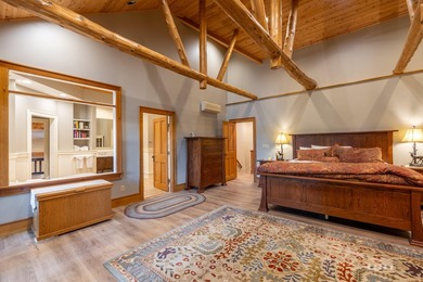 Set along the pristine shores of private Friends Lake in the - photo 50