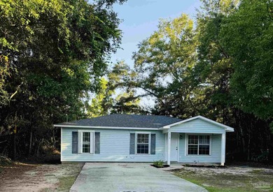 Blackwater River Home For Sale in Milton Florida