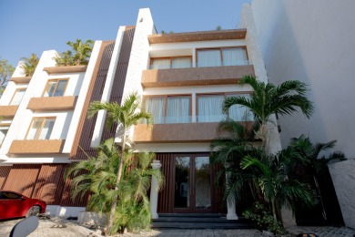 Luxury 2-Bedroom Penthouse with Private Rooftop in Aldea Zama - photo 2