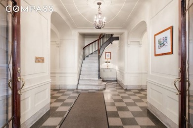 Experience classic New York living in this incredibly charming - photo 8