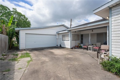 Low price for lots of space (1846 sq ft) This home features 3 - photo 3