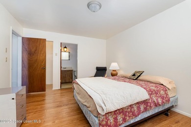 Owner says bring offers!!! Crisp and convenient, this 2 bed, 2 - photo 15