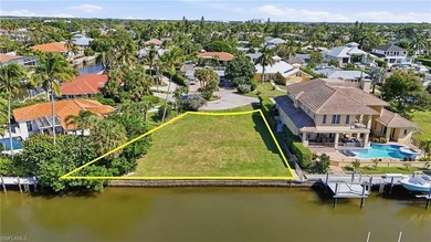A prime waterfront homesite at the end of a quiet cul-de-sac in - photo 6