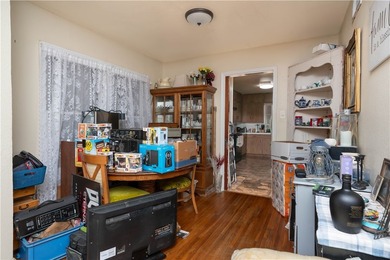 Low price for lots of space (1846 sq ft) This home features 3 - photo 7