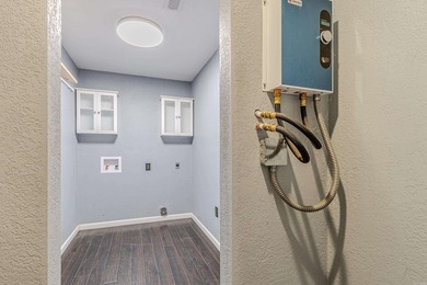 Cute and Cozy home located on the westside of Paragould. Slab - photo 18