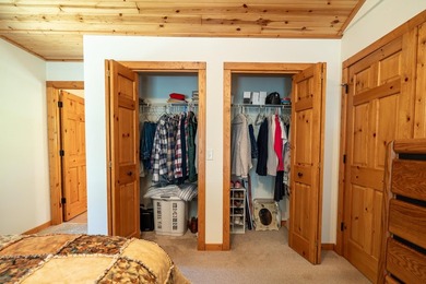 Welcome to your private retreat nestled on 2.71 serene acres - photo 27