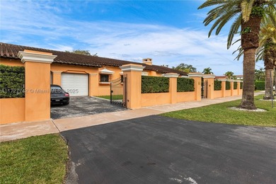 Waterfront Villa on the S. Gables Waterway.Boaters Dream or live - photo 29