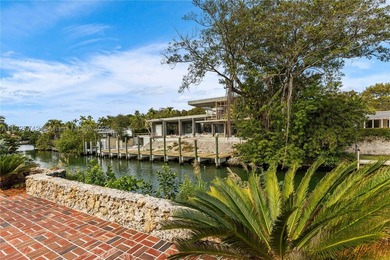 Waterfront Villa on the S. Gables Waterway.Boaters Dream or live - photo 43