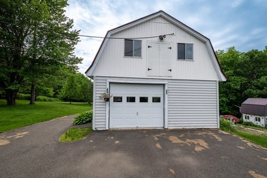 This is the waterfront property everyone is searching for but - photo 11