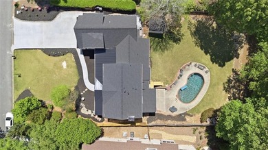 Stunning expanded and fully renovated home in sought-after - photo 13