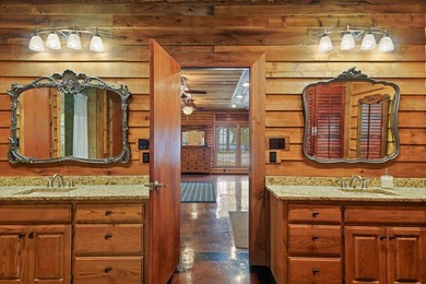 Rustic and Luxury are a wonderfully blended match in this unique - photo 19