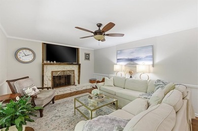 Stunning expanded and fully renovated home in sought-after - photo 20