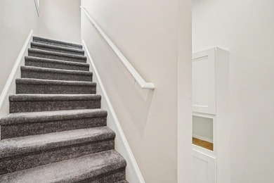 Welcome to this beautifully maintained 3+ bedrooms plus den, 2 - photo 23
