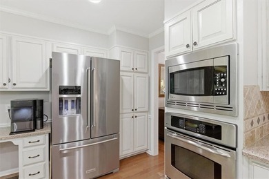 Stunning expanded and fully renovated home in sought-after - photo 27