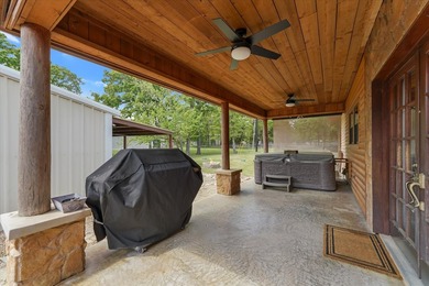 Rustic and Luxury are a wonderfully blended match in this unique - photo 28