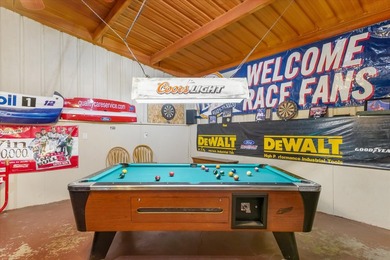 Rustic and Luxury are a wonderfully blended match in this unique - photo 33