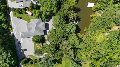 Built in 2019, this one level Lake Barkley waterfront home - photo 45