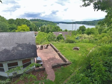 Atwood Lake Home For Sale in Dellroy Ohio