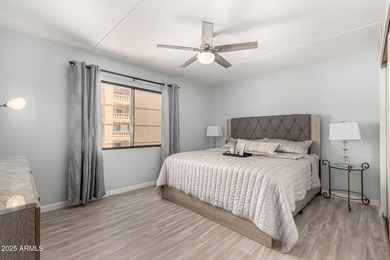 STUNNING & IMMACULATE CORNER UNIT NEAR OLD TOWN