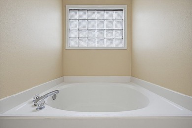 Welcome to a home designed for making memories! This beautifully - photo 25