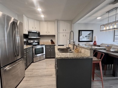 This Lake LBJ waterfront townhome is ideally situated on a - photo 7