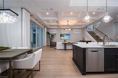 Experience refined coastal living in this exceptional Naples - photo 12