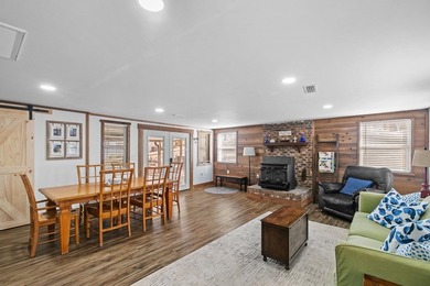 So much to enjoy with this beautifully updated Lake Eufaula home - photo 16