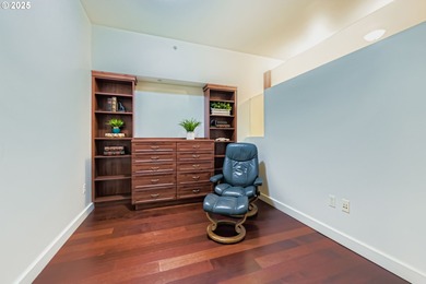 Discover urban effortless living in this beautifully designed 1