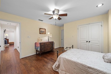 Beautiful custom 3BD-2.5BA Golf Course Home at Holly Lake Ranch - photo 28