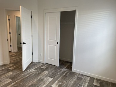 Harbor View Mobile Manor is a 55 + age qualified community. This - photo 8