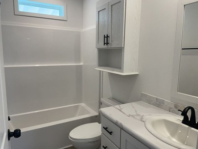 Harbor View Mobile Manor is a 55 + active age qualified - photo 5