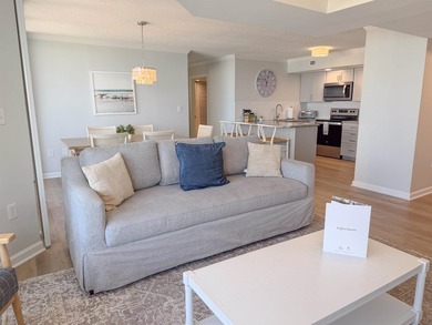 This penthouse floor condo is located in Brighton Tower. 8560 - photo 11