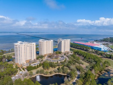 Lake Condo For Sale in Destin, Florida