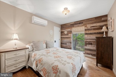Rarely do you find a completely renovated mountain cabin with a - photo 21