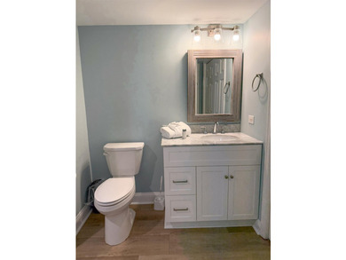 This penthouse floor condo is located in Brighton Tower. 8560 - photo 25
