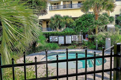 This penthouse floor condo is located in Brighton Tower. 8560 - photo 28