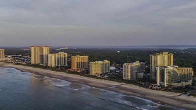 This penthouse floor condo is located in Brighton Tower. 8560 - photo 31