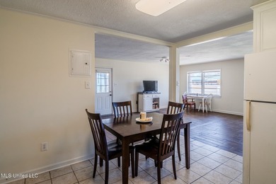 Charming 3-bedroom, 2-bath home offering 1,416 sq ft of - photo 11