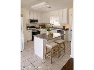 Charming 3-bedroom, 2-bath home offering 1,416 sq ft of - photo 15