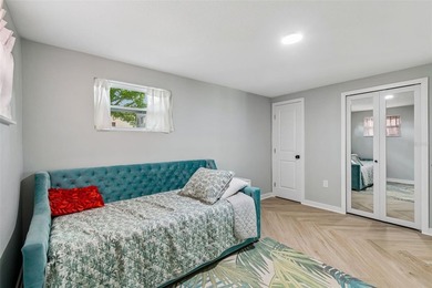 Welcome to 314 Indiana Avenue in the eclectic waterfront - photo 22